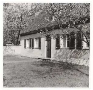 Siedlung Lendelsches Gelände, Potsdam-Bornstedt: Wohnhaus (Thunert, Baur ?) Vorderansicht