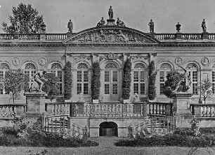Kassel, ehem. Orangerie-Schloss, Mittelrisalit