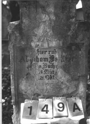 Grabstein 149 (Index: 99787149) Material: Sandstein Zustand: sehr stark verwittert mit größerem Textverlust Maße HxBxT: 135x52x12 cm: Grabstein 149A