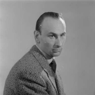 Porträtaufnahmen des Schauspielers Rudolf Wessely : Porträt des Schauspielers Rudolf Wessely