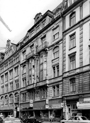 Geschäftshaus; Frankfurt, Taunusstraße 23