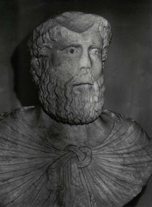 Büste aus dem Museum Campano, wahrscheinlich Petrus de Vinea, der Kanzler Friedrich 2