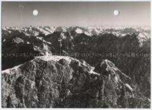 Alpen, Zugspitze, Gipfelkreuz