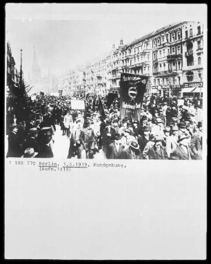 Berlin: Kundgebung. Maifeier