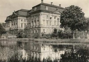 Schloss Joachimstein : Schloss Joachimstein, Ansicht über den Schlossgraben von Südosten