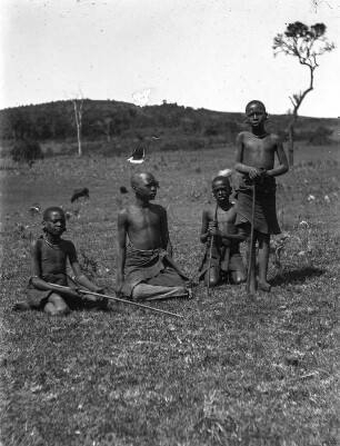 Vier Jungen : Vier Jungen der Wambugu.