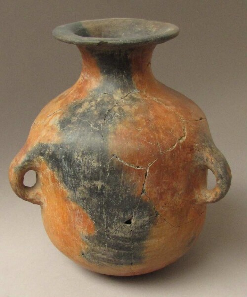 Clay vessel