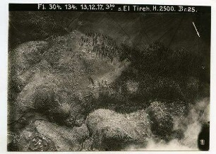 s. El Tireh [et-Tire] Bet Nebala [Bir Nabala] u.r. Anschluss an 466(155) [wohl GDIp01469] r.u. bet nebala