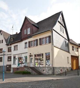 Hungen, Liebfrauenberg 2, Liebfrauenberg 4