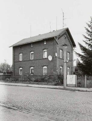 Wohnhaus (Bahnwärterhaus)