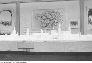Dresden. Stadtmodell: Modell des Zentrums Dresdens in den Wiederaufbauvorstellungen vom Stadtarchitekten Kurt W. Leucht, 1952