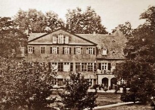 Schloss Kosakenberg (Weingut Freiherr von Zwierlein); Geisenheim, Bahnstraße 1, Bahnstraße 6, Bahnstraße 5, Bahnstraße 2, Bahnstraße