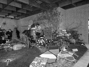 Blumenschau "251. Frühling in Karlsruhe" in der Nancyhalle.