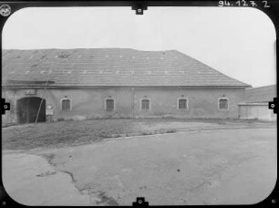 Mittweida-Zschöppichen, Dorfstraße 21/23. Schloß Neusorge. (1720). Schloßgut. Hofansicht