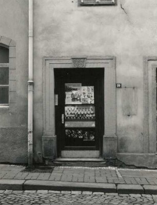 Roßwein, Döbelner Straße 19. Wohnhaus (bezeichnet 1838). Portal