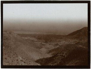 Blick v. n. musa n. O. über w. debr [wadi debr, nebi musa]