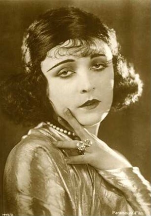 Pola Negri