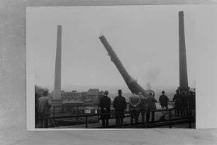 Repro für die 50 Jahr-Feier, Schornsteinsprengung Werk I