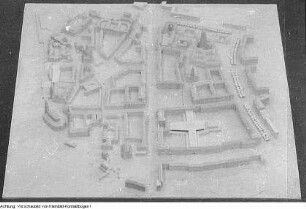 Dresden. Stadtmodell: Modell des Zentrums Dresdens in den Wiederaufbauvorstellungen vom Stadtarchitekten Kurt W. Leucht, 1952