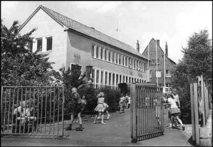 Volksschule Garbsen (Osterbergschule / Grundschule Osterberg)