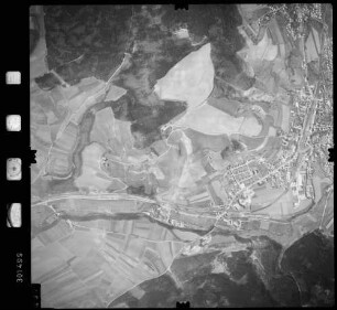 Luftbild: Film 64 Bildnr. 437