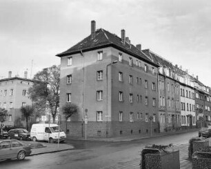 Wurzen. Wohnhaus (1920/1930), Theodor-Uhlig-Straße 2. Eckansicht