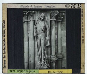 Straßburg, Münster,Ekklesiameister, Figur der Synagoge am Straßburger Münster : Synagoge