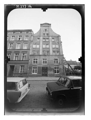 Stralsund-Altstadt, Semlowerstraße 16/15. Wohnhäuser (1878 [Nr. 16]). Straßenfront