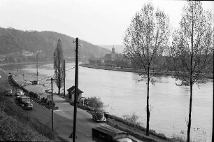 Haßmersheim: Neckarstraße bei der Fähre