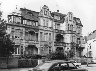 Mietshaus; Frankfurt, Hynspergstraße 11