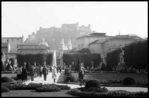 Salzburg: Mirabell Garten mit Hohensalzburg