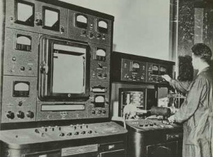 Apparaturen eines Sowjet. Atomkraftwerks, Ausst. Genf, 1956