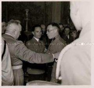 Treffen von Adolf Hitler, Robert Ley und Joseph Goebbels