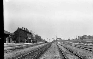 Korntal Bahnhof Gleisanlagen Empfangsgebäude Bahnsteig Güterschuppen