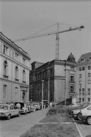 Dresden-Altstadt. Augustusstraße. Blick von SO gegen Ständehaus u.Turmdrehkran