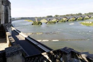 Pont-Saint-Esprit