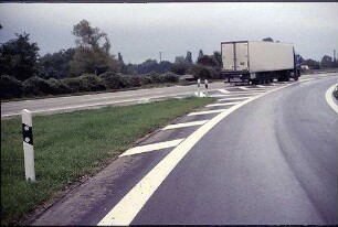 Einfahrt Ost zu Hauptfahrbahn Ost (Basel Richtung Karlsruhe)