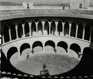 Innenhof des Castillo Bellver, Palma, Mallorca