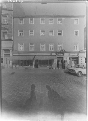 Meißen, Kleinmarkt 3. Wohnhaus mit Läden (Bezeichnung 1886). Straßenfront
