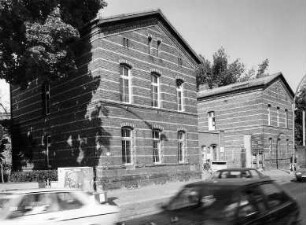 Städtisches Krankenhaus am Friedrichshain mit Einfriedung; Berlin, Friedrichshain-Kreuzberg