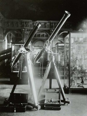 Linsenfernrohr (Refraktor) : Refraktor (Linsefernrohr), um 1820, Dresden, Mathematisch-Physikalischer-Salon
