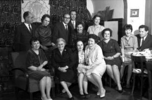 Freiburg: Rumänisches Institut; Gruppe; Sylvesterfeier in der Rumänischen Bibliothek