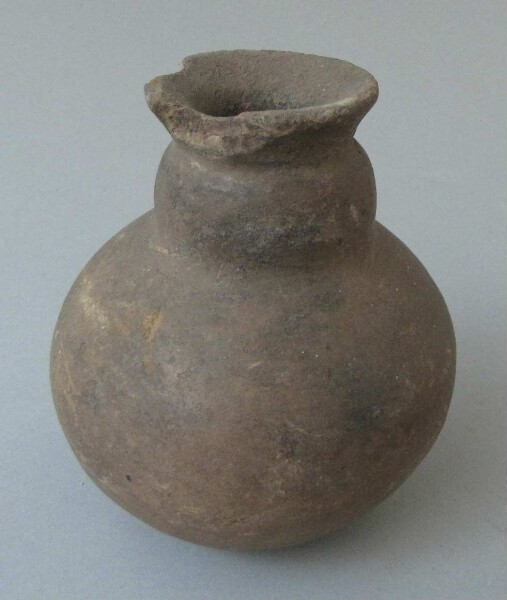 Clay vessel