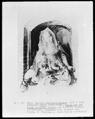 Maria mit dem Kinde in einer Nische