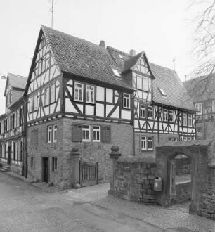 Fachwerkwohnhaus; Büdingen, Schloßgasse 4