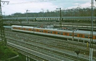 Stuttgart Hbf. Gleisvorfeld Ausfahrt elTW 420 202 Personalschulungsfahrt