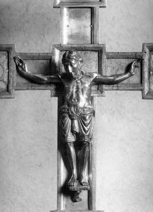 Vortragekreuz : Vortragekreuz. Metall (1001/1100). Darmstadt, Hessisches Landesmuseum Darmstadt