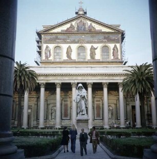 Basilica San Paolo fuori le Mura; Sankt Paul vor den Mauern