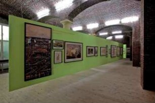 Ausstellung »Architekturbilder. 125 Jahre Architekturmuseum der Technischen Universität Berlin«. 2.7.-15.10.2011, Musterraum der Bauakademie, Berlin: Ausstellungsfoto