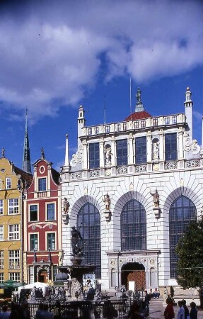 Gdansk (Danzig) - Der Artushof : Der Artushof. Aufgenommen in der Altstadt von Danzig (Gdansk), ca. 2001
